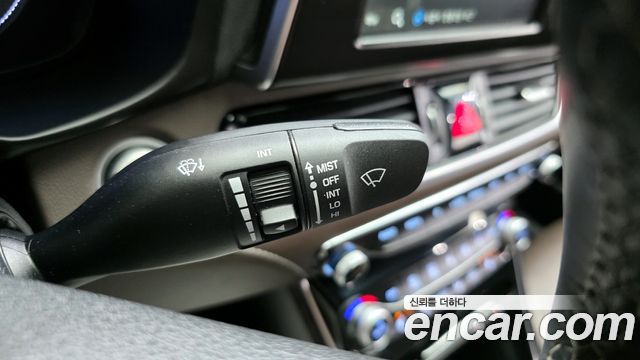 Hyundai Grandeur 2018 — photo 22