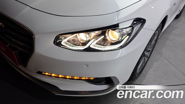 Hyundai Grandeur 2018 — photo 8