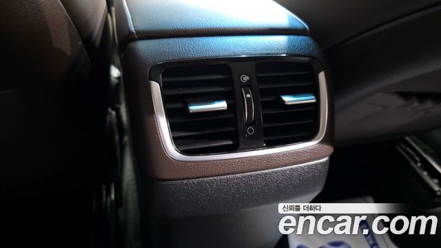Hyundai Grandeur 2018 — photo 29