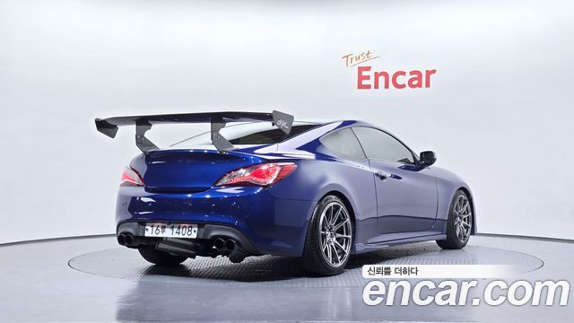 Hyundai Genesis 2009 — photo 2
