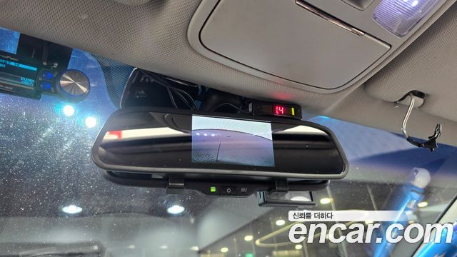 Hyundai Genesis 2009 — photo 15