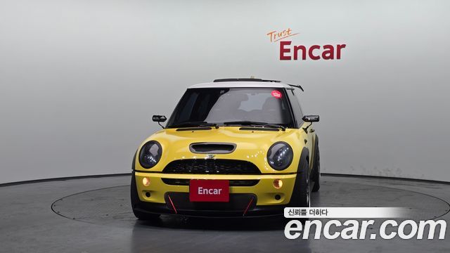 Mini Cooper 2006 — photo 3
