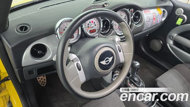 Mini Cooper 2006 — photo 12