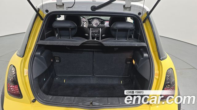 Mini Cooper 2006 — photo 14