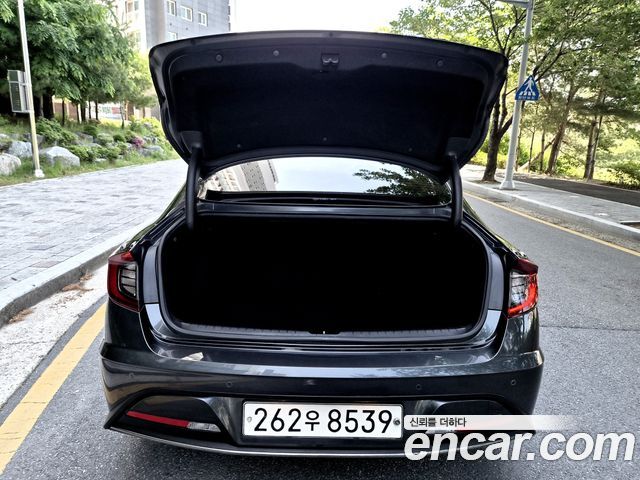 Hyundai Sonata 2020 — photo 9