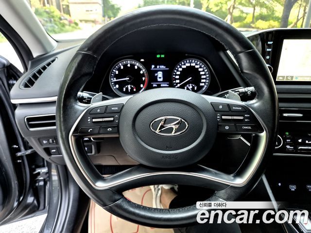 Hyundai Sonata 2020 — photo 16