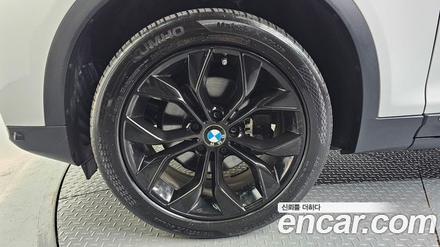 BMW X4 2017 — photo 5