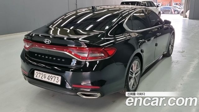 Hyundai Grandeur 2018 — photo 2
