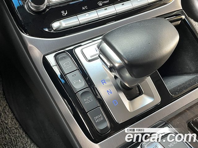 Genesis EQ900 2016 — photo 9