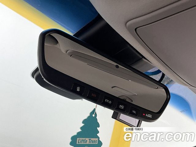 Genesis EQ900 2016 — photo 12