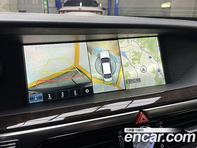Genesis EQ900 2016 — photo 14