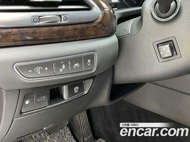 Genesis EQ900 2016 — photo 19