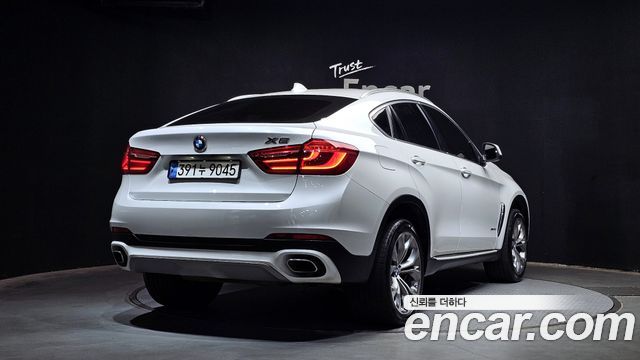 BMW X6 2018 — photo 2
