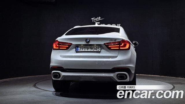 BMW X6 2018 — photo 4