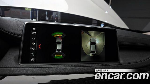 BMW X6 2018 — photo 20