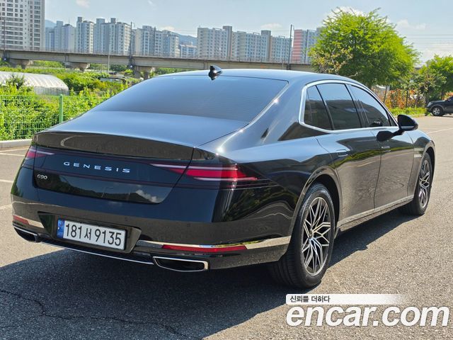 Genesis G90 2023 — photo 7