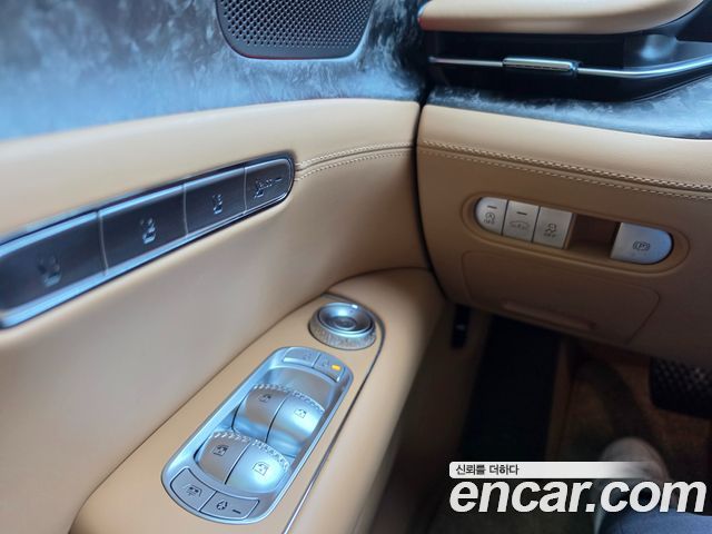 Genesis G90 2023 — photo 15