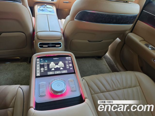 Genesis G90 2023 — photo 16