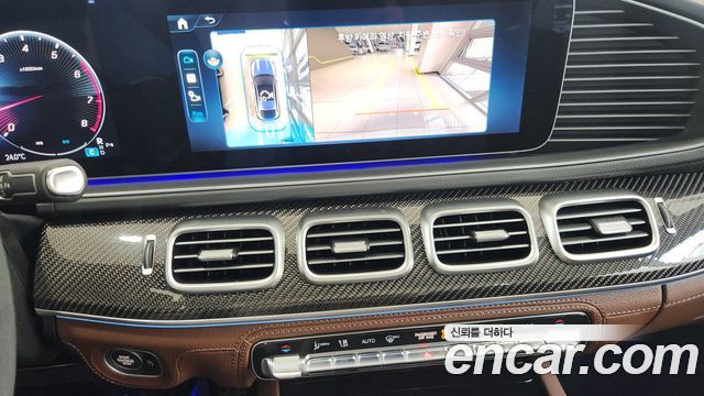 Mercedes-Benz GLE-Class 2025 — photo 8