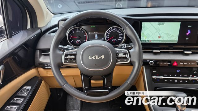 Kia Canival 2023 — photo 19