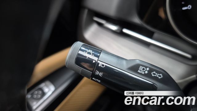 Kia Canival 2023 — photo 29