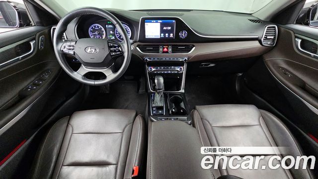 Hyundai Grandeur 2018 — photo 10