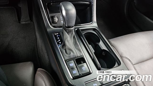 Hyundai Grandeur 2018 — photo 12