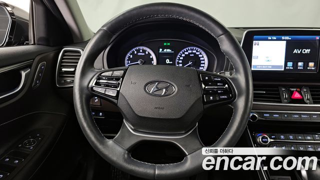 Hyundai Grandeur 2018 — photo 19