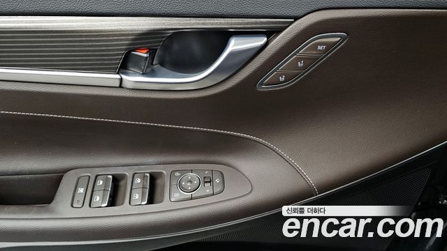 Hyundai Grandeur 2018 — photo 32