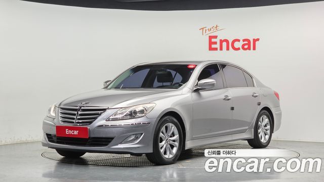 Hyundai Genesis 2012 — photo 1