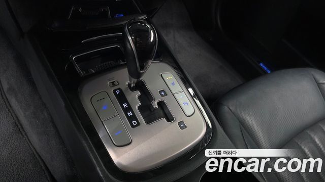 Hyundai Genesis 2012 — photo 9