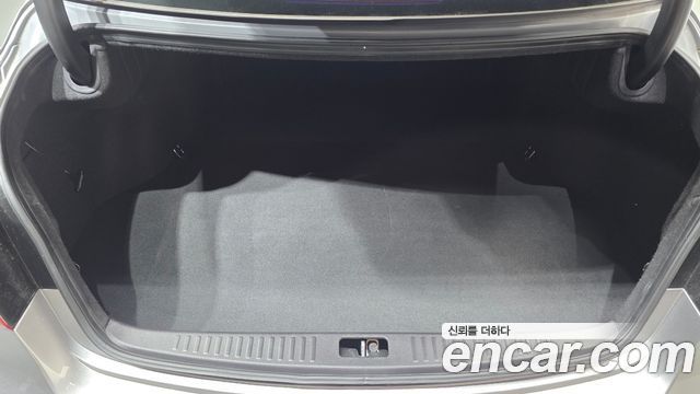 Hyundai Genesis 2012 — photo 20