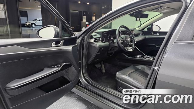Kia K5 2020 — photo 10