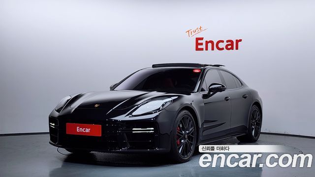 Porsche Panamera 2025 — photo 1