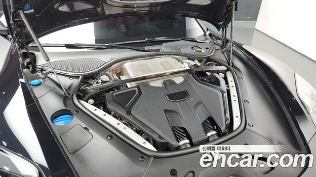 Porsche Panamera 2025 — photo 6