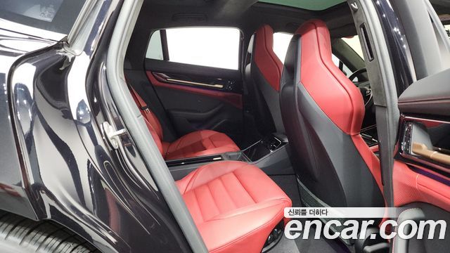 Porsche Panamera 2025 — photo 17