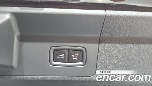 Porsche Panamera 2025 — photo 22