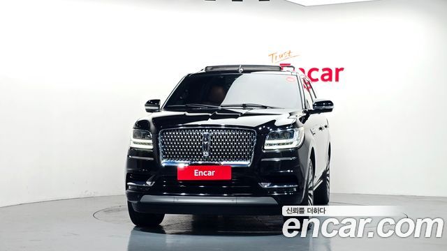 Lincoln Navigator 2021 — photo 3