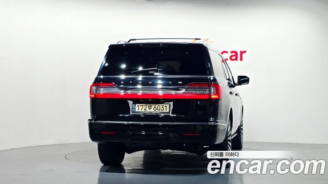 Lincoln Navigator 2021 — photo 4