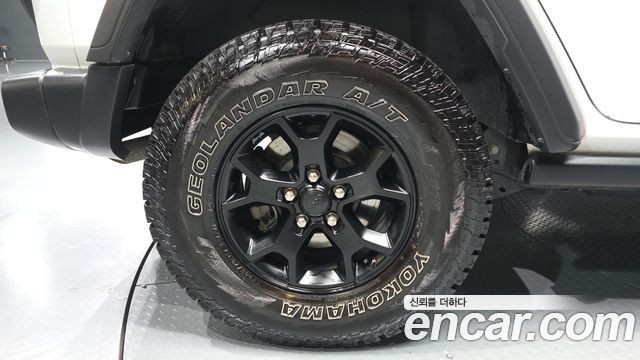 Jeep Wrangler 2020 — photo 5
