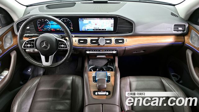 Mercedes-Benz GLE-Class 2019 — photo 10
