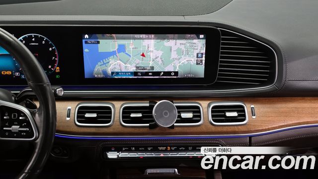 Mercedes-Benz GLE-Class 2019 — photo 20