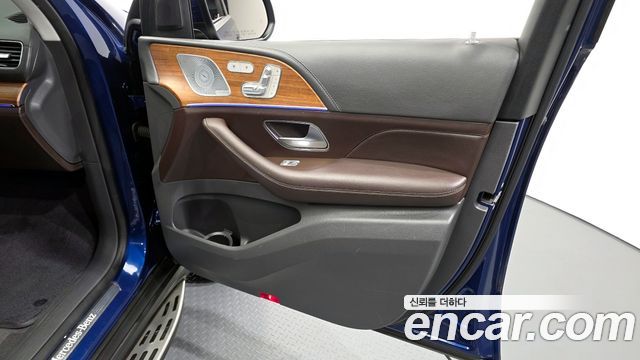 Mercedes-Benz GLE-Class 2019 — photo 14
