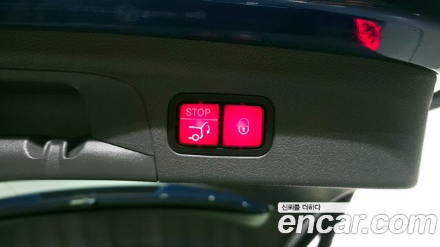 Mercedes-Benz GLE-Class 2019 — photo 27