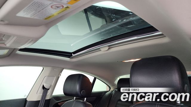 Volkswagen CC 2013 — photo 16