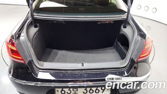 Volkswagen CC 2013 — photo 17