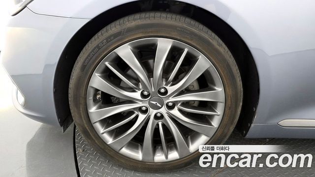 Genesis G80 2017 — photo 5