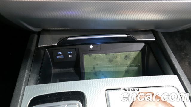 Genesis G80 2017 — photo 18