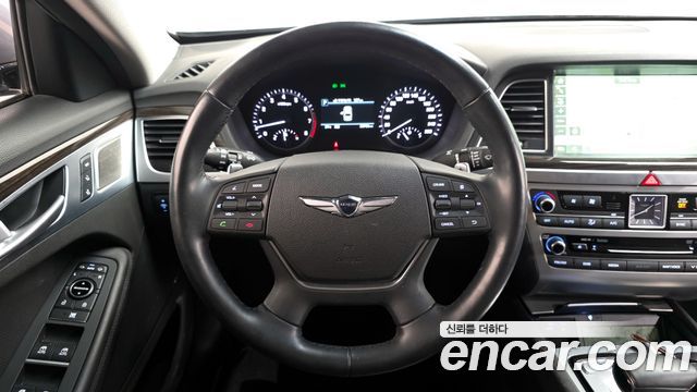 Genesis G80 2017 — photo 21