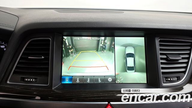 Genesis G80 2017 — photo 22
